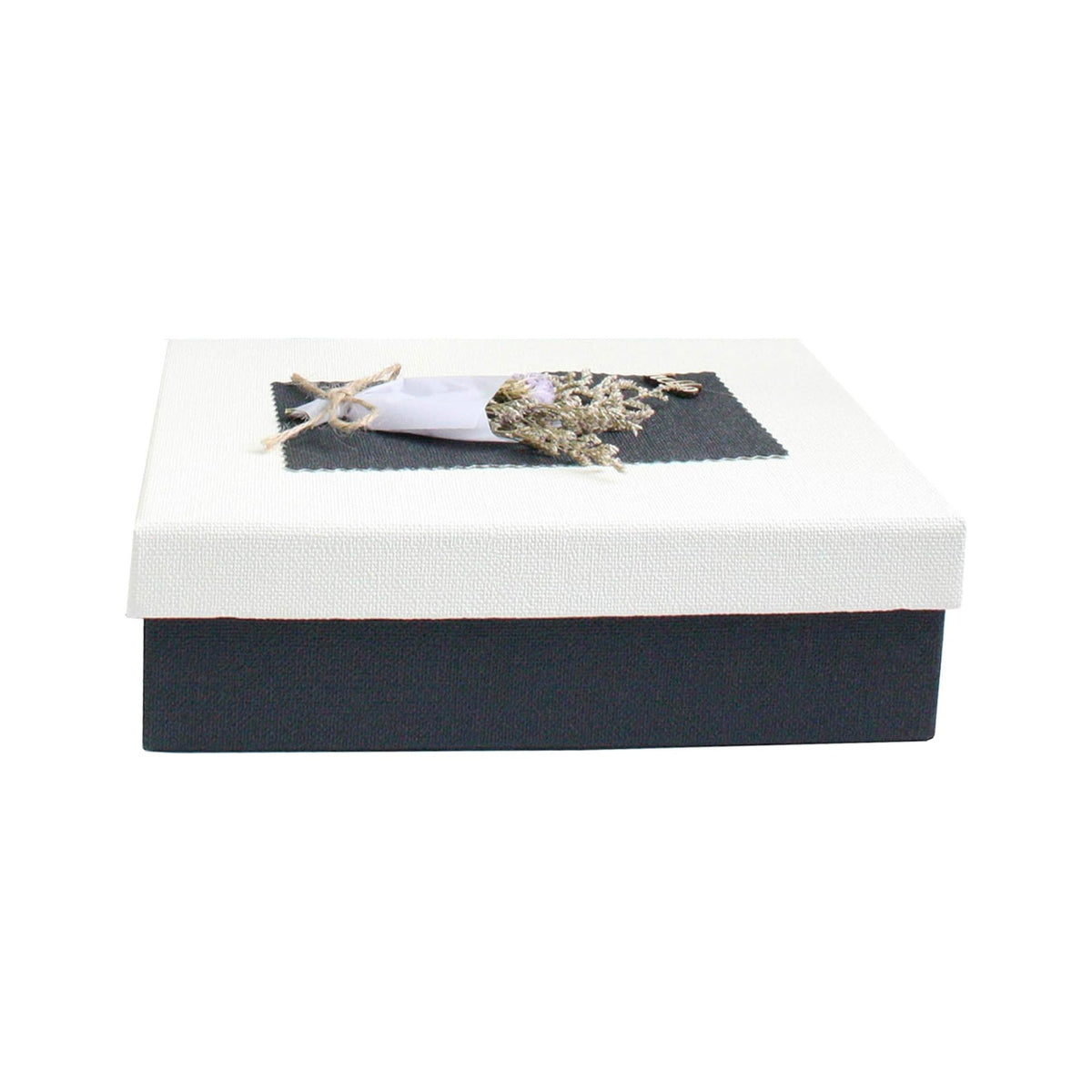 Single White Bouquet Gift Box (Sizes Available)