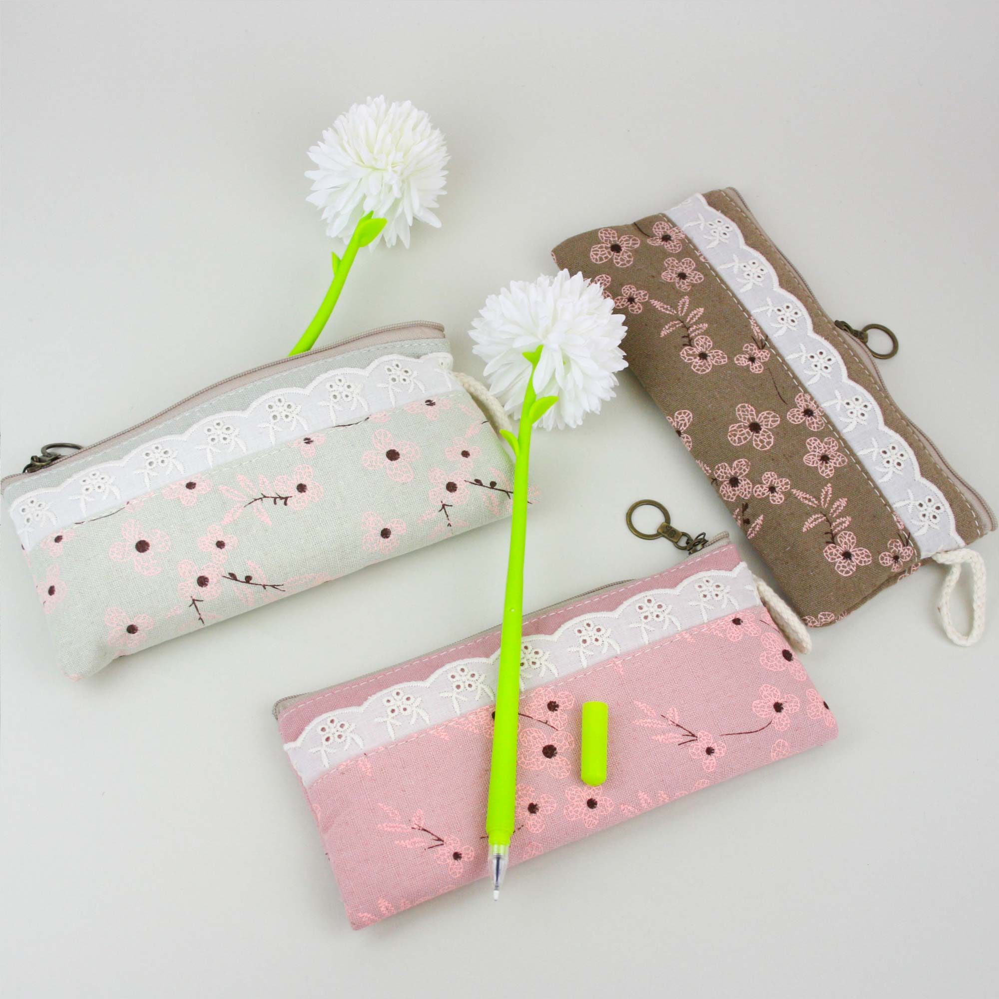 Lace pencil case discount